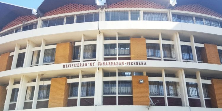 EXAMEN OFFICIEL : Légère hausse du taux de réussite au BEPC à Antananarivo