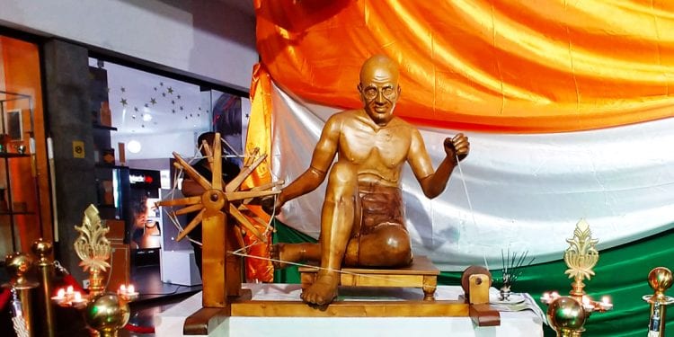 JUBILÉ : Les 150 ans du Mahatma Gandhi commémorés
