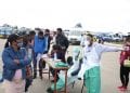 TRANSPORT – Plus de 60 taxi-brousse quittent la gare routière d&rsquo;Andohatapenaka lors de la première journée de reprise