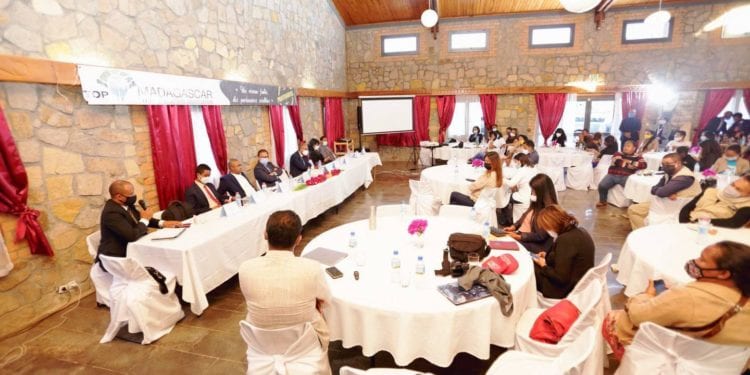 ECONOMIE – L&rsquo;association des tours opérateurs en assemblée générale extraordinaire pour réfléchir à la relance du secteur tourisme