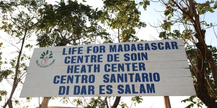EPIDEMIE – Autoconfinement ou prise en charge au Centre Dar es salam pour les passagers et touristes testés positifs au coronavirus à Nosy Be