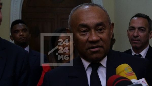 FOOTBALL – La Fédération malgache présente Ahmad comme son candidat à l’élection du président de la Confédération africaine de football (CAF)