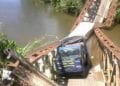 INFRASTRUCTURES – Effondrement du pont métallique de Manambaro sur la RN13 entre Tolagnaro et Amboasary