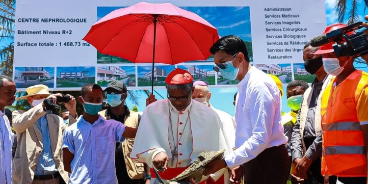 SANTE – La transplantation rénale bientôt possible à Madagascar, selon le président la République