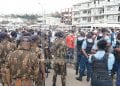 MANIFESTATION – Interdits d&rsquo;entrée à l&rsquo;HJRA, les paramédicaux grévistes annoncent une grève générale
