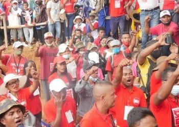 MANIFESTATION – L’opposition fustige les autorités à Imerinkasinina