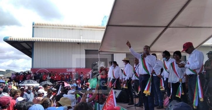 MANIFESTATIONS – Les députés de l’opposition assurent ne pas demander de gouvernement d’union mais réclament plus de liberté d’expression
