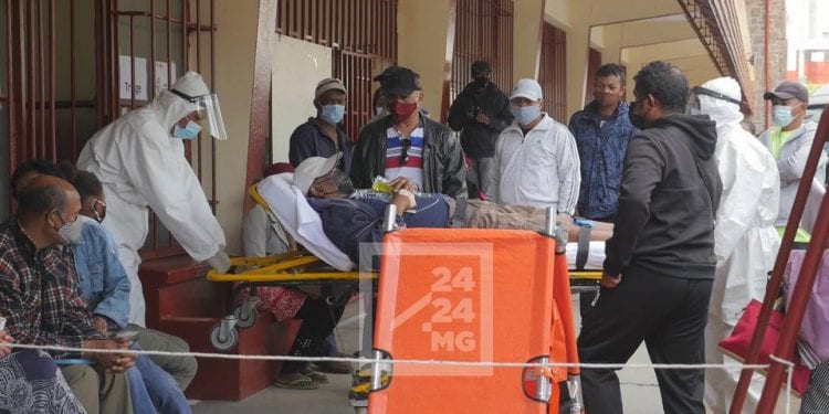 EPIDEMIE – Le Centre de traitement de Covid-19 d’Alarobia pris d’assaut dès le premier jour d’ouverture