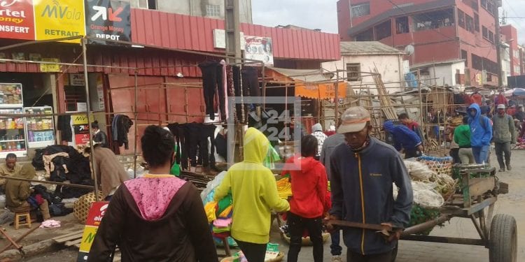 COMMERCE – Reprise timide du marché hebdomadaire à Andravoahangy ce mercredi