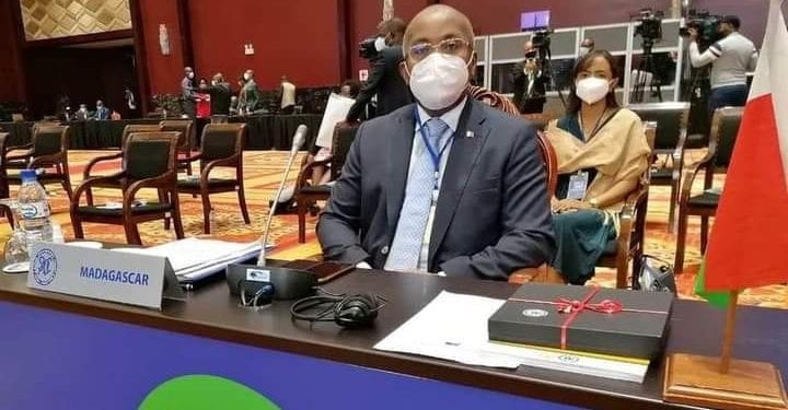 DIPLOMATIE – Madagascar plaide en faveur de la non-discrimination entre personnes vaccinées