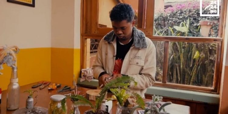 BRICOLAGE – Des idées déco à partir des objets de récupération avec Andy Andriantsiferana