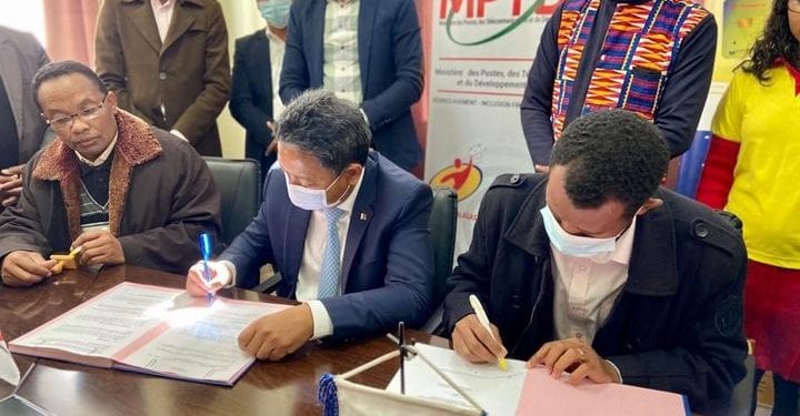 ADMINISTRATION – Les employés de la Paositra Malagasy mettent officiellement fin à leur grève après un consensus trouvé avec le ministre
