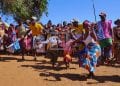 DROITS ET PROTECTION – Les villageois d&rsquo;Anjamalange, commune d&rsquo;Ambanisarike à Ambovombe, s&rsquo;engagent à ne plus marier leurs enfants avant 18 ans