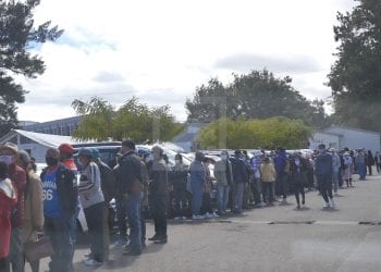 SANTE PUBLIQUE – Ruée vers le centre de vaccination pour la deuxième dose du vaccin Covieshield/AstraZeneca à l’Hôpital Joseph Ravoahangy Andrianavalona