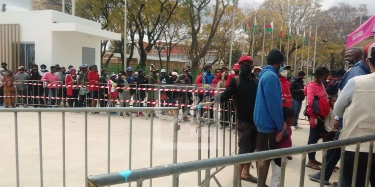 FOOTBALL- Les autorités insistent sur la possibilité d’une exception pour un match assisté par les spectateurs entre les Barea et les Ecureuils du Bénin