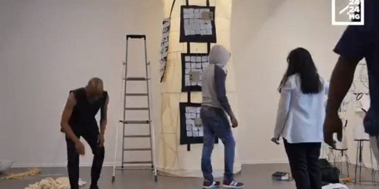 ART CONTEMPORAIN – Dans les coulisses de l’exposition « Les descendants de Rapeto et de Rasoalao »