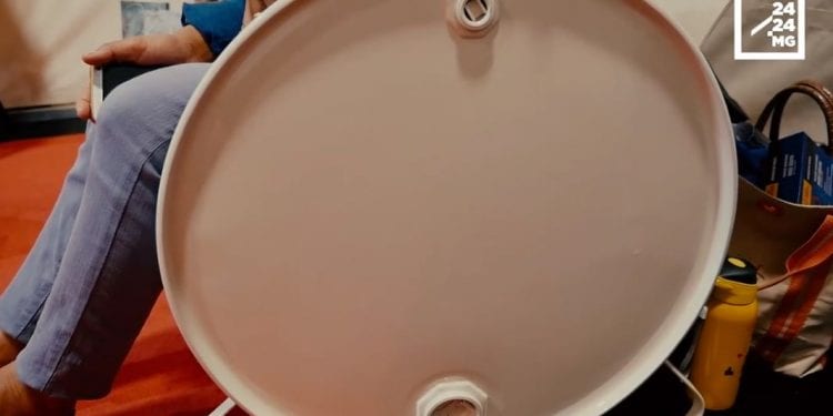 DÉCO – Quand les barils en métal viennent décorer nos intérieurs