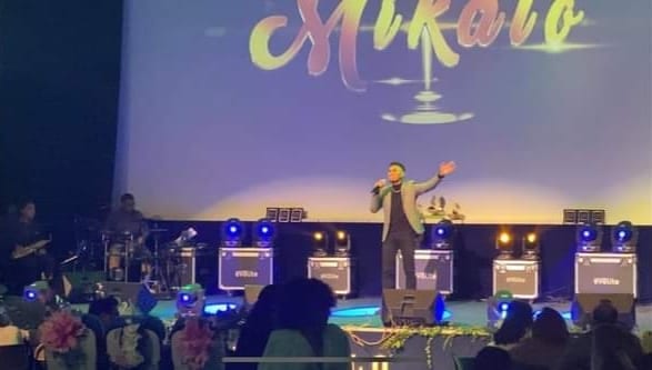 DIASPORA– Totty Razafindrasendra remporte « Mikalo », le concours d’interprétation de chansons en France