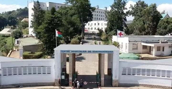 INFRASTRUCTURES – L’hôpital militaire de Soavinandriana se dote d’un service d’urgences rénové pour marquer son 130ème anniversaire