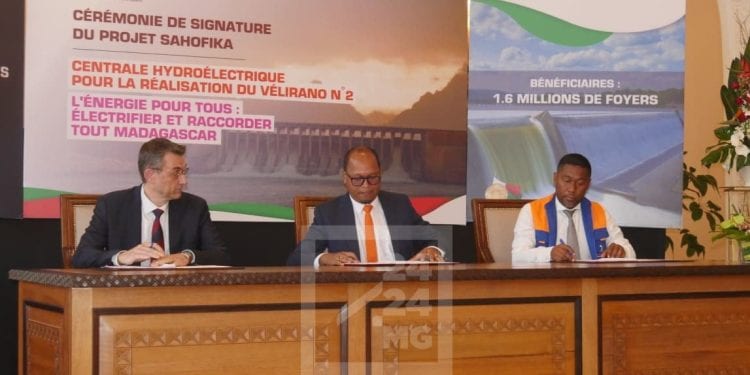 ENERGIE – L’Etat malgache réussit à réduire la durée du contrat de concession de Sahofika à 25 ans et le prix du kWh d’électricité à 5,13 centimes