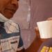 ENTREPRENEURIAT – Le business juteux du « ranovola », la boisson des repas malgaches