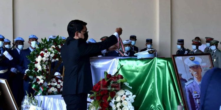 RECONNAISSANCE- Les autorités et la famille des forces armées rendent un dernier hommage au Colonel Hery Rakotomiliarison