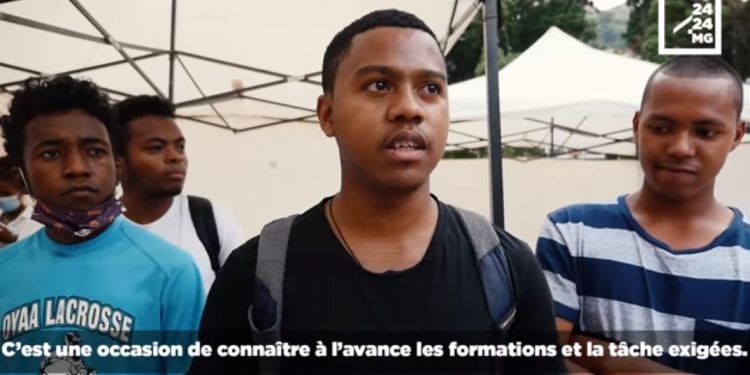 EMPLOI – Quand les offres et les demandes d’emploi se rencontrent