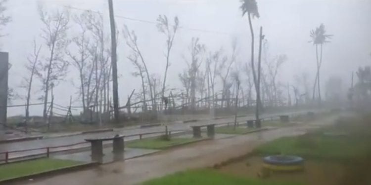 METEOROLOGIE – Emnati devrait atterrir entre Nosy Varika et Vohipeno au stade de cyclone tropical avec des vents de 145km/h