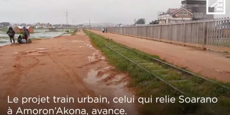 MOBILITE – Parallèlement aux lignes téléphériques, le train urbain Soarano – Amoronakona