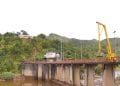 ROAD TRIP – Un petit voyage en train vers la centrale hydroélectrique d’Andekaleka.