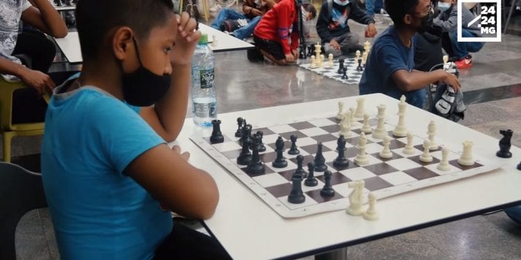 JEUX D’ECHECS – Les ambitions internationales du jeune champion Noah Rabarison