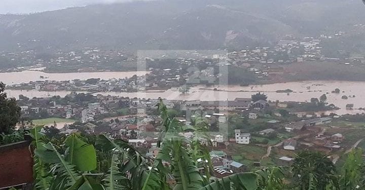 EDUCATION – Reprise des cours suspendus pour cause de cyclone dans l’Analamanga et l’Atsinanana, poursuite des « vacances forcées » dans la Haute Matsiatra