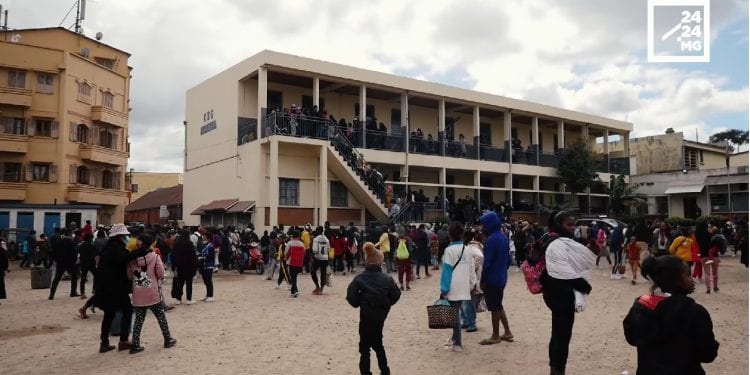 EDUCATION – Le projet de loi d’orientation sur le système éducatif à Madagascar passe en travaux de commission à l’Assemblée nationale lundi prochain, le plan sectoriel de l’éducation (PSE) remanié