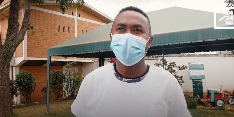 FETIN’NY RAY – Ary ianao isaky ny inona no miantso hoe Dada aaaaa !!!