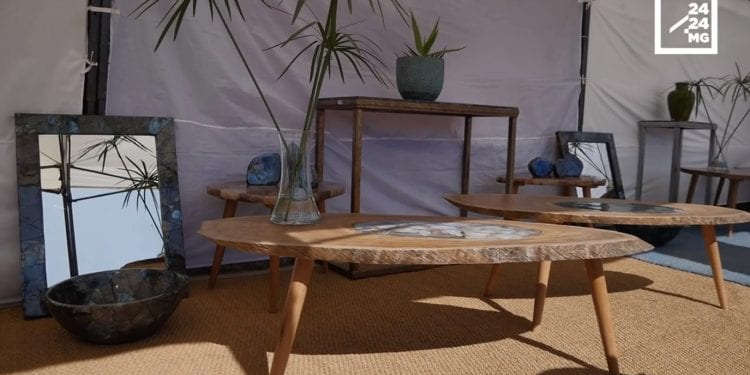 DECO – Quand le bois s’allie avec la pierre pour créer du mobilier hors du commun.