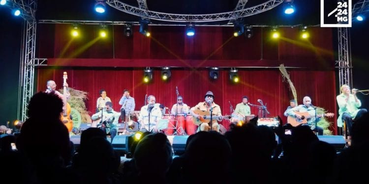 MUSIQUE – Les 45 ans de scène d’Erick Manana dans un concert