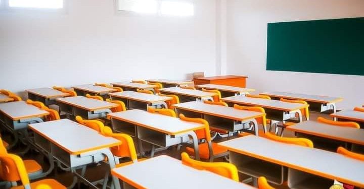 EDUCATION – Plus de 400 salles de classe construites en 2022, plus de 330 en cours de construction, plus de 400 en attente de construction, selon le bilan du ministère de l’Education nationale
