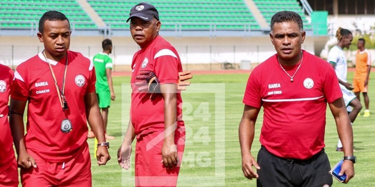 FOOTBALL – Romuald « Rôrô » Rakotondrabe évoque le travail devant le but, la concentration, le bloc-équipe, ou encore la transition pour améliorer son équipe au Chan