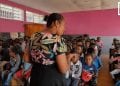 HUMANITAIRE – A l’école des enfants de rue avec l’association Avotraina