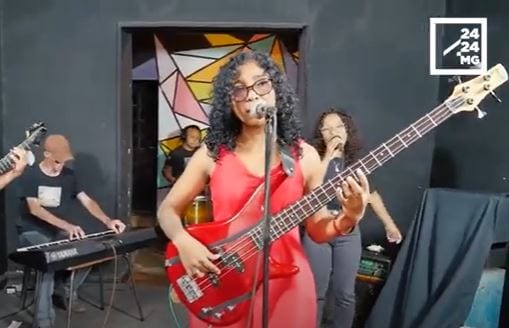 MUSIQUE – Tasha Randrianarilalaina ou la résistance d’une musicienne qui se lance en solo