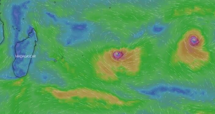 METEOROLOGIE – Le cyclone Dingani s’affaiblit et ne présente aucun risque sur les terres habitées alors qu’une autre formation cyclonique se dirige vers l’océan Indien