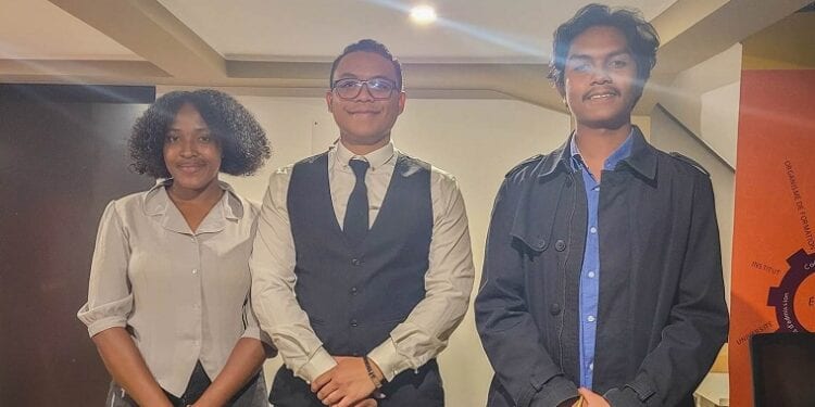 CONCOURS – L&rsquo;Université catholique de Madagascar remporte son troisième débat de groupe face à l&rsquo;Université nationale de Cuyo d&rsquo;Argentine