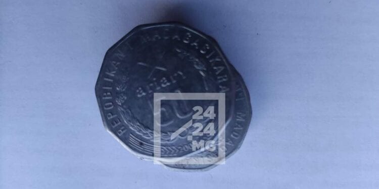 MONNAIE – Des pièces de 50 ariary en or pour marquer le cinquantenaire de la Banky foiben’i Madagasikara