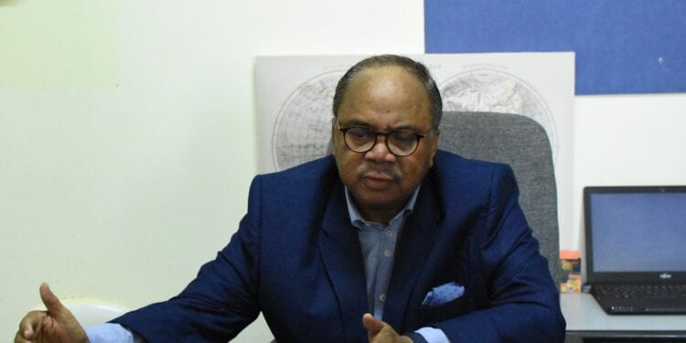 Madagascar souffre de l’insuffisance d’investissements importants pour financer sa croissance, selon Raphael Jakoba