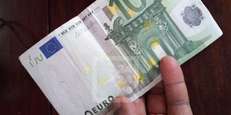 MONNAIE – L’euro frôle la barre des 5 000 ariary
