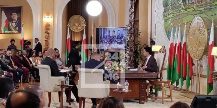 INTERVIEW PRESIDENTIELLE – Andry Rajoelina défend son bilan à quelques mois de la fin de son mandat