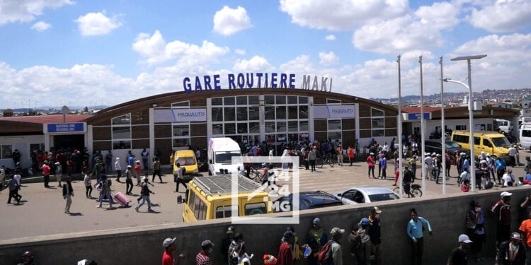 VOYAGE – Une augmentation du nombre de départs à la gare routière Maki-Andohatapenaka depuis le début des vacances scolaires