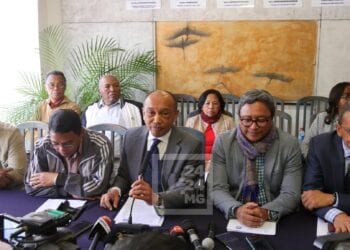 ADMINISTRATION – Le patronat et la conférence des travailleurs de Madagascar demandent l’ouverture totale des bureaux de la Cnaps