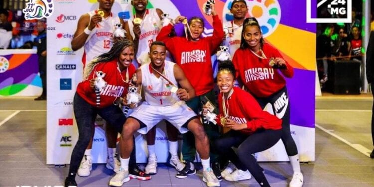 JEUX DES ILES – La médaille d&rsquo;or sans difficulté pour les Ankoay hommes et dames au basketball 3×3