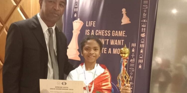 Aina Mahasambatra Tsinjoniavo championne d’Afrique de la catégorie des moins de 12 ans